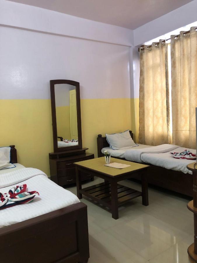 Jn Hotel Kohima Buitenkant foto